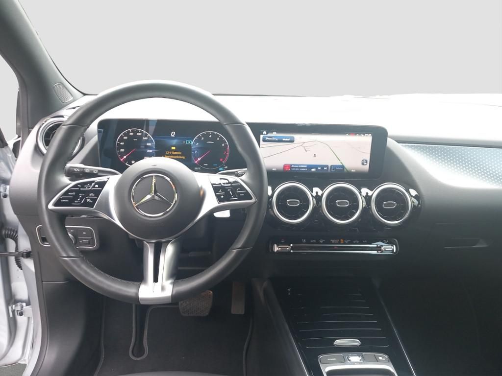 Fahrzeugabbildung Mercedes-Benz B 180 Navi*PDC*el.Heck*LED*SpurH*Virtual*SHZ*LM