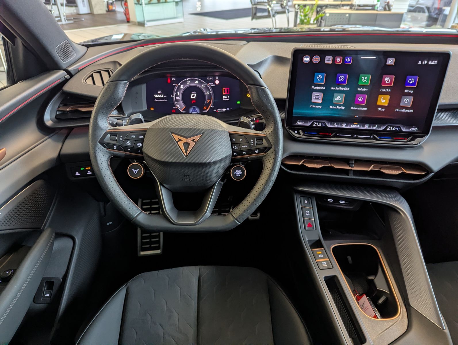 CUPRA Terramar 1.5 eTSI Sennheiser Edge-Paket HUD 19" - Image 18