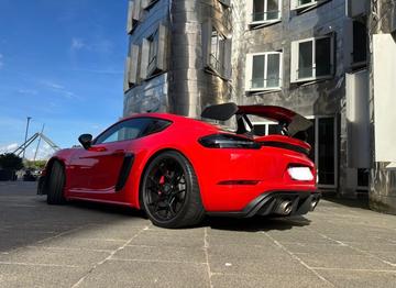 صورة 4 لـ 2023 Porsche CAYMAN