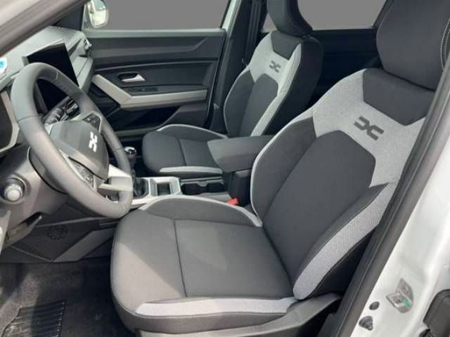 Fahrzeugabbildung Dacia Bigster Journey TCe 140