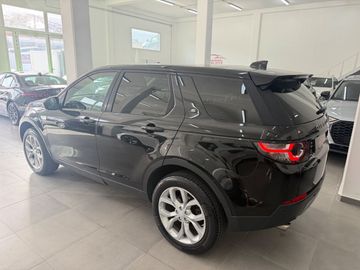 Land-Rover Discovery - 4