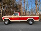 Ford F 100 - Ford F 100 SUV