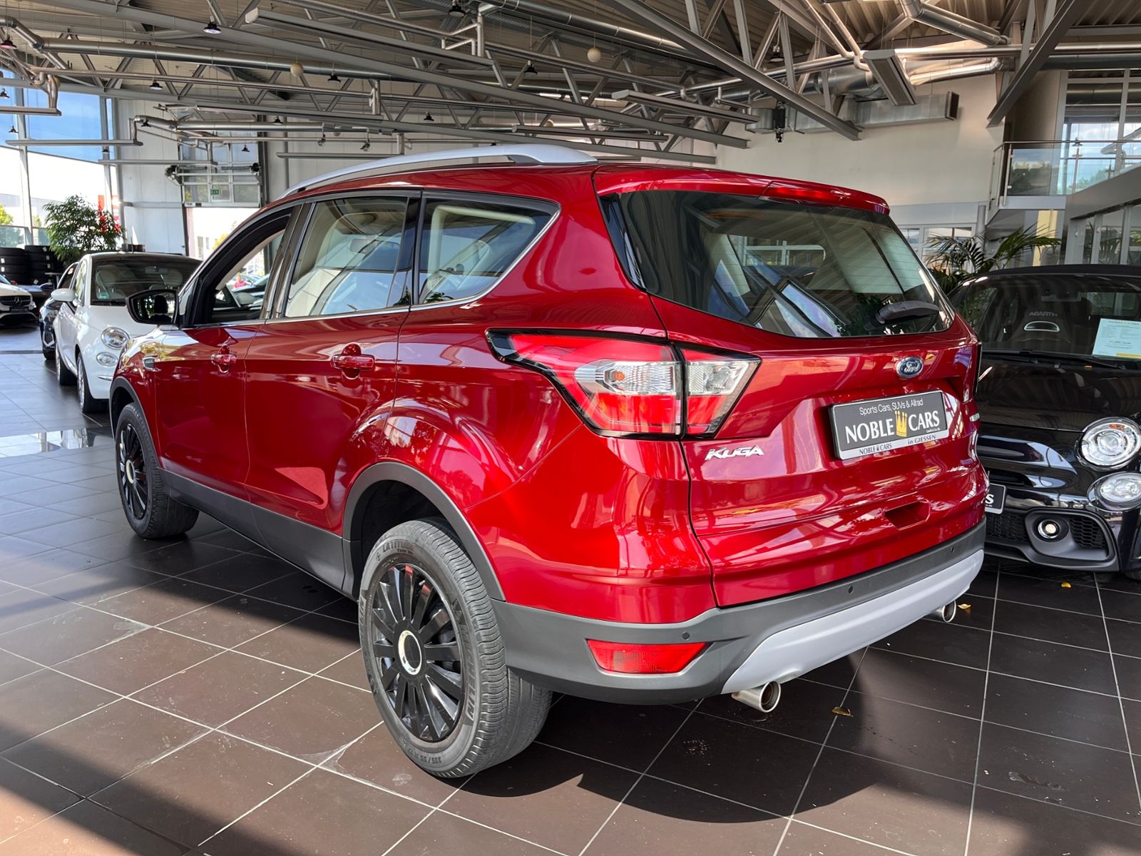 Fahrzeugabbildung Ford Kuga Cool & Connect KLIMA NAV SHZ PDC
