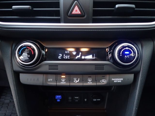 Fahrzeugabbildung Hyundai KONA Premium 2WD 1.6 T-GDI HUD Navi LED Apple Ca