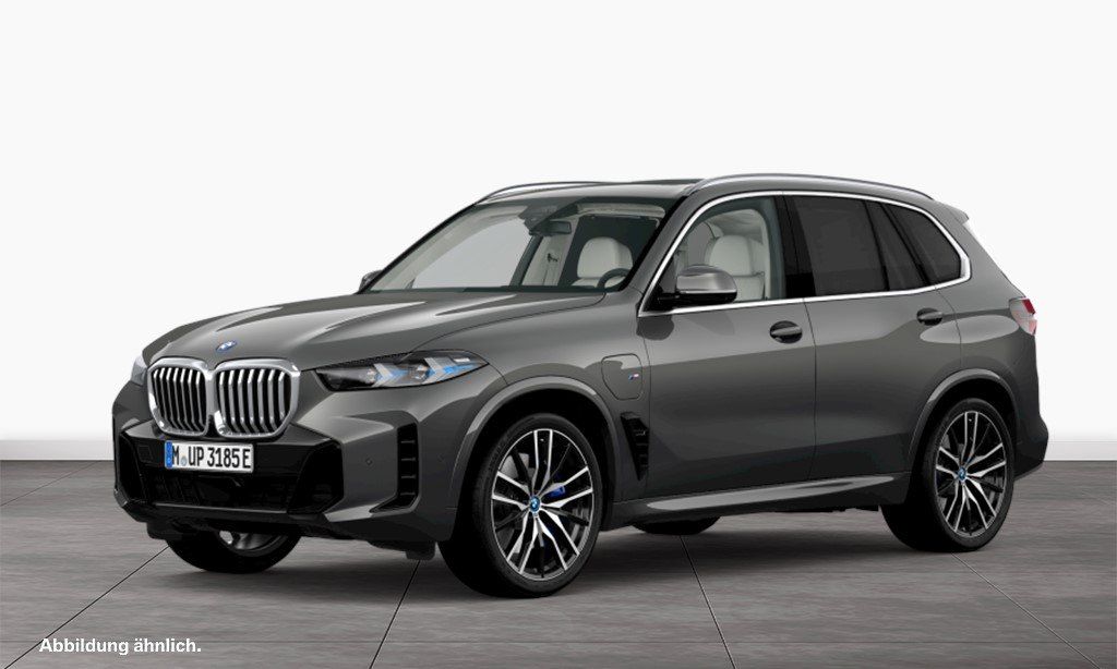 BMW X5 — hlavná fotografia