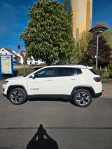 Jeep Compass 2.0 MultiJet Limited 4x4 S/W Reifen 