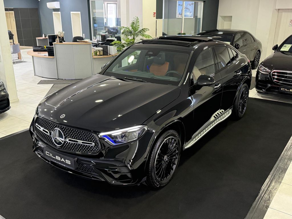 Mercedes-Benz GLC 300 Coupe 4M AMG PREMIUM*HUD*PANO*BRAUN LEDE