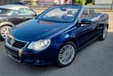 Volkswagen Eos 2.0 Turbo Leder/Navi/Xenon - Volkswagen Eos aus 2009 mit Benzin-Antrieb: Leder, Navigationssystem, Cabrio