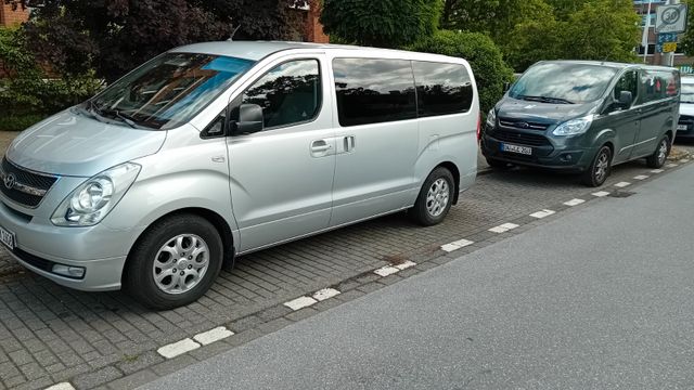 Hyundai H-1 Travel 2,5 CRDi  8-Sitzer,Doppelklima....