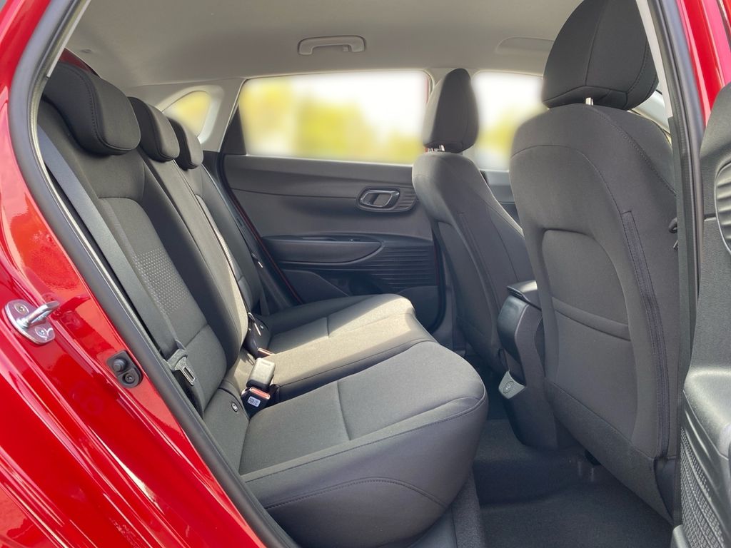 HYUNDAI i20 1.0 T-GDI Trend LED DCT Navi Klima Kamera