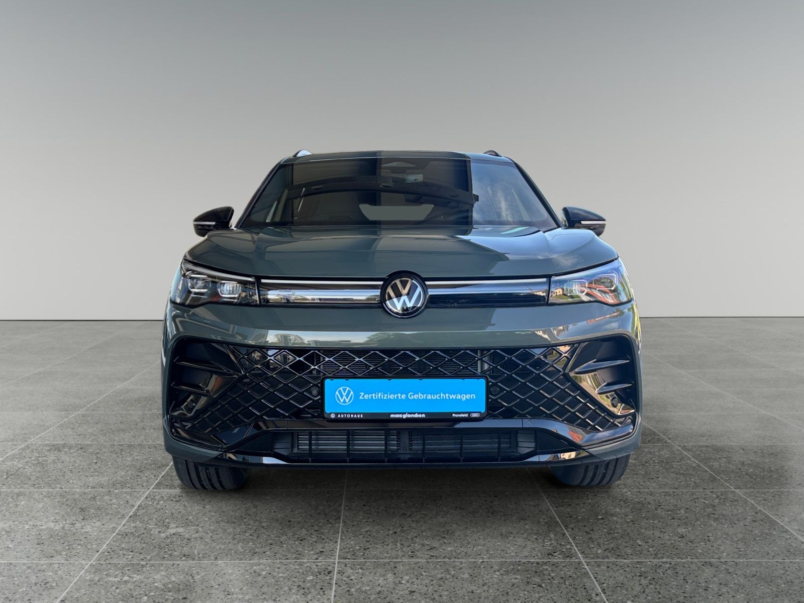 Volkswagen Tiguan 1.5 eTSI R-Line AHK Kamera ACC Navi App foto 4