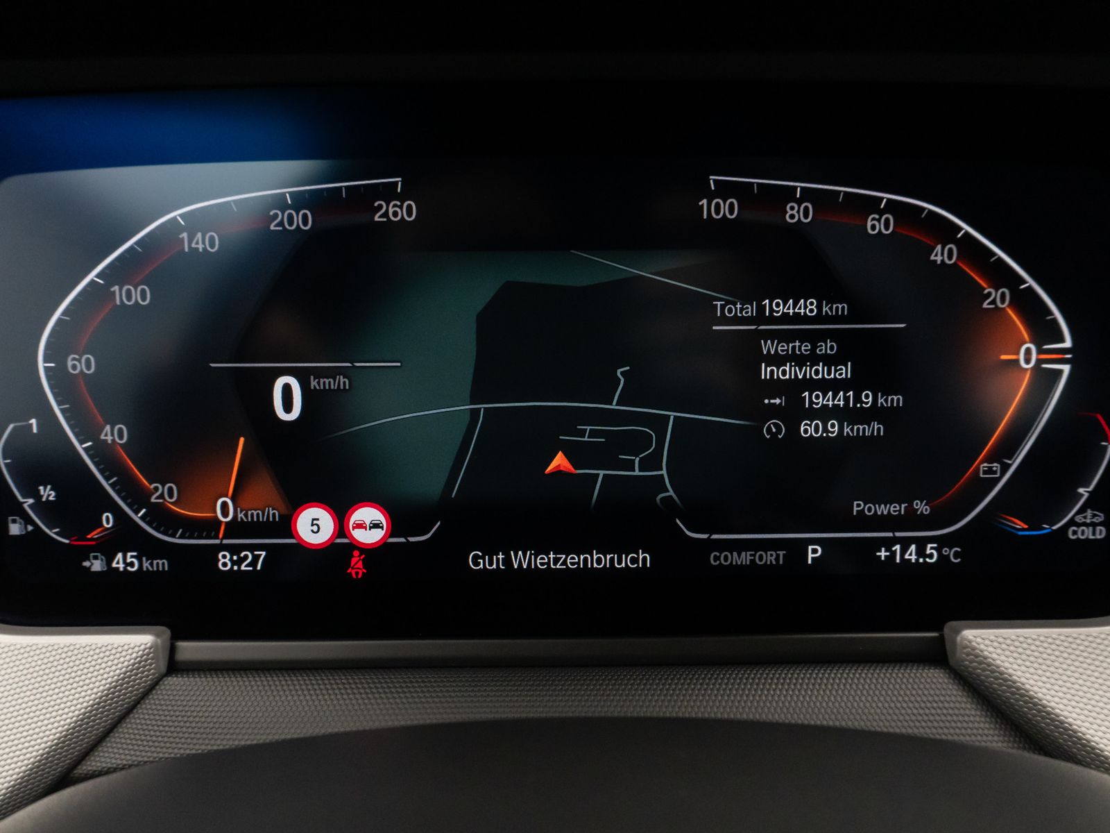 Fahrzeugabbildung BMW 118i DAB CockPitPr PDC Alarm Geschwindigkeitsreg