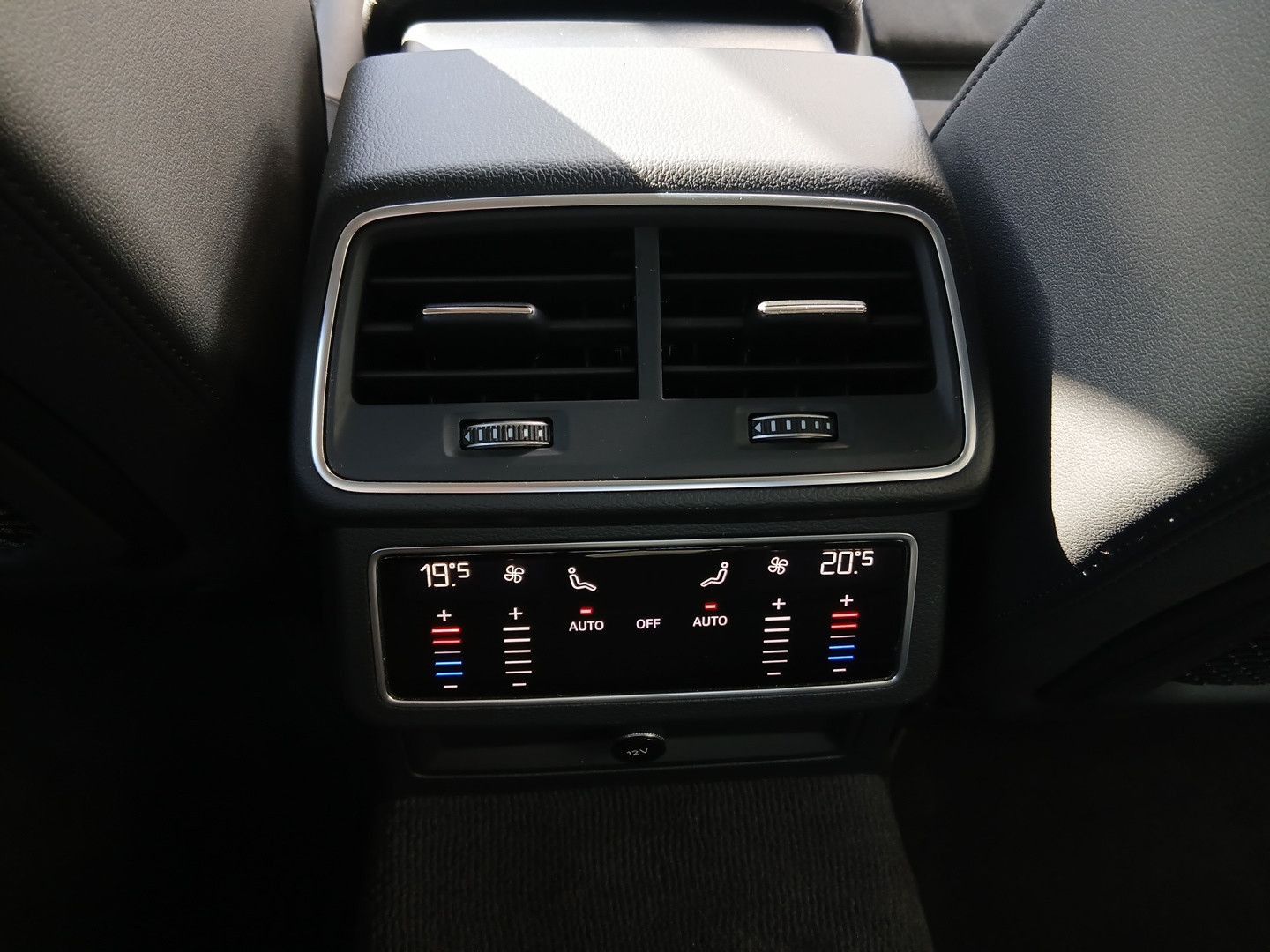 Audi A6 - Bild 22