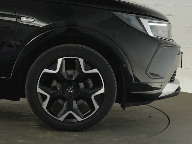 Grandland ULTIMATE AT+NAVI+KEYLESS+ACC+360 GRAD 