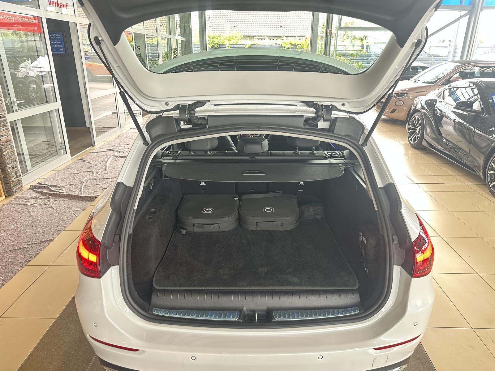 Mercedes-Benz C-Class e T Avantgarde Leder RCam Navi LED AHK ACC, миниатюра 7
