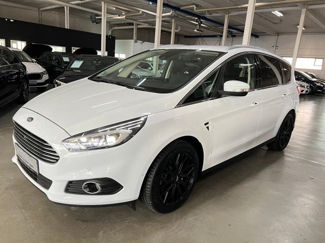 Ford S-Max AUTOMATIK TITANIUM SPORT LED 360°K 7SITZER