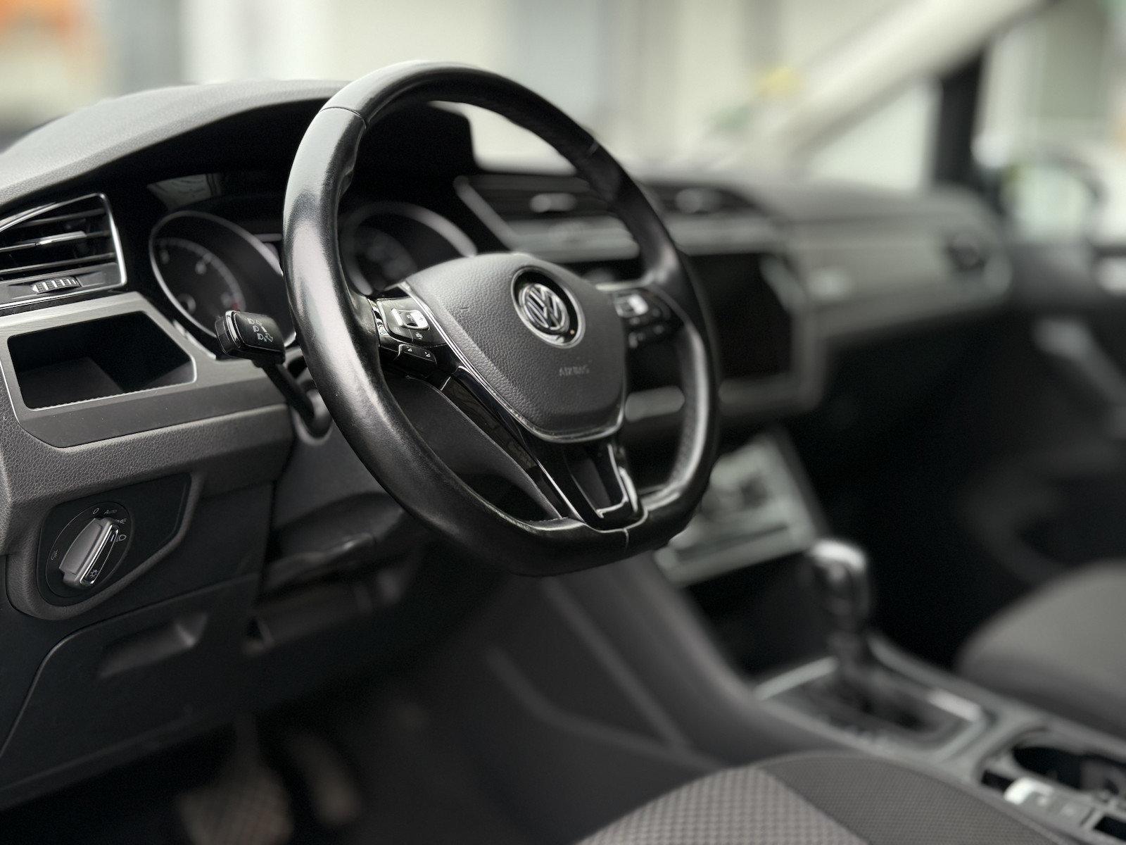 Volkswagen Touran 1.Hd / Automatik / AHK / 7 Sitze / Navi, миниатюра 11