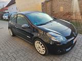 Renault Clio Renault Sport 2.0 16V 200 Renault Sport - Renault Clio: 16v Sport