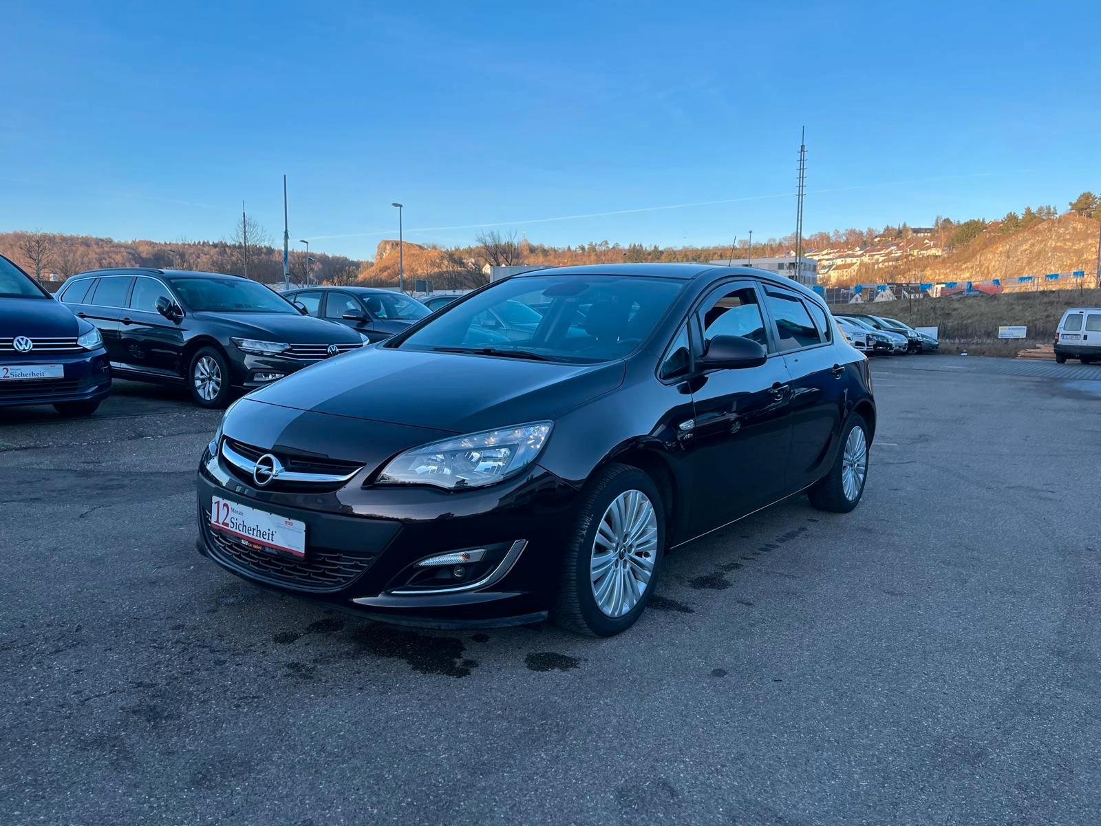 Opel Astra J Lim. 5-trg. Active  Modelljahr 2014