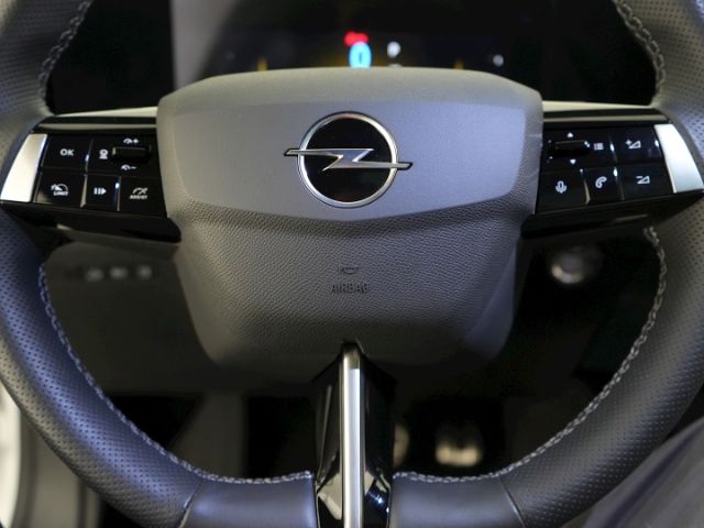 Astra L ST GSe PHEV AT+NAVI+360 GRAD KAMERA+SCHI