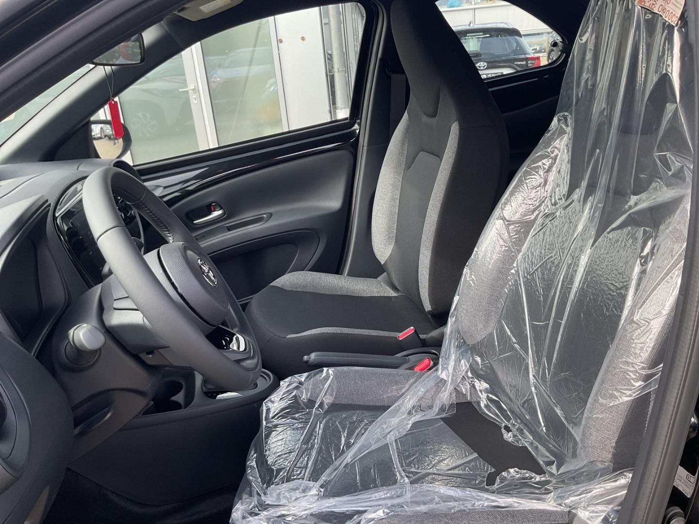 Toyota Aygo X Business Edition 1.0 VVT-i EU6e Apple Car