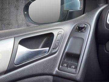 Volkswagen Golf VI Trendline 1.4*KLIMA*PDC*el.Spiegel*EURO5