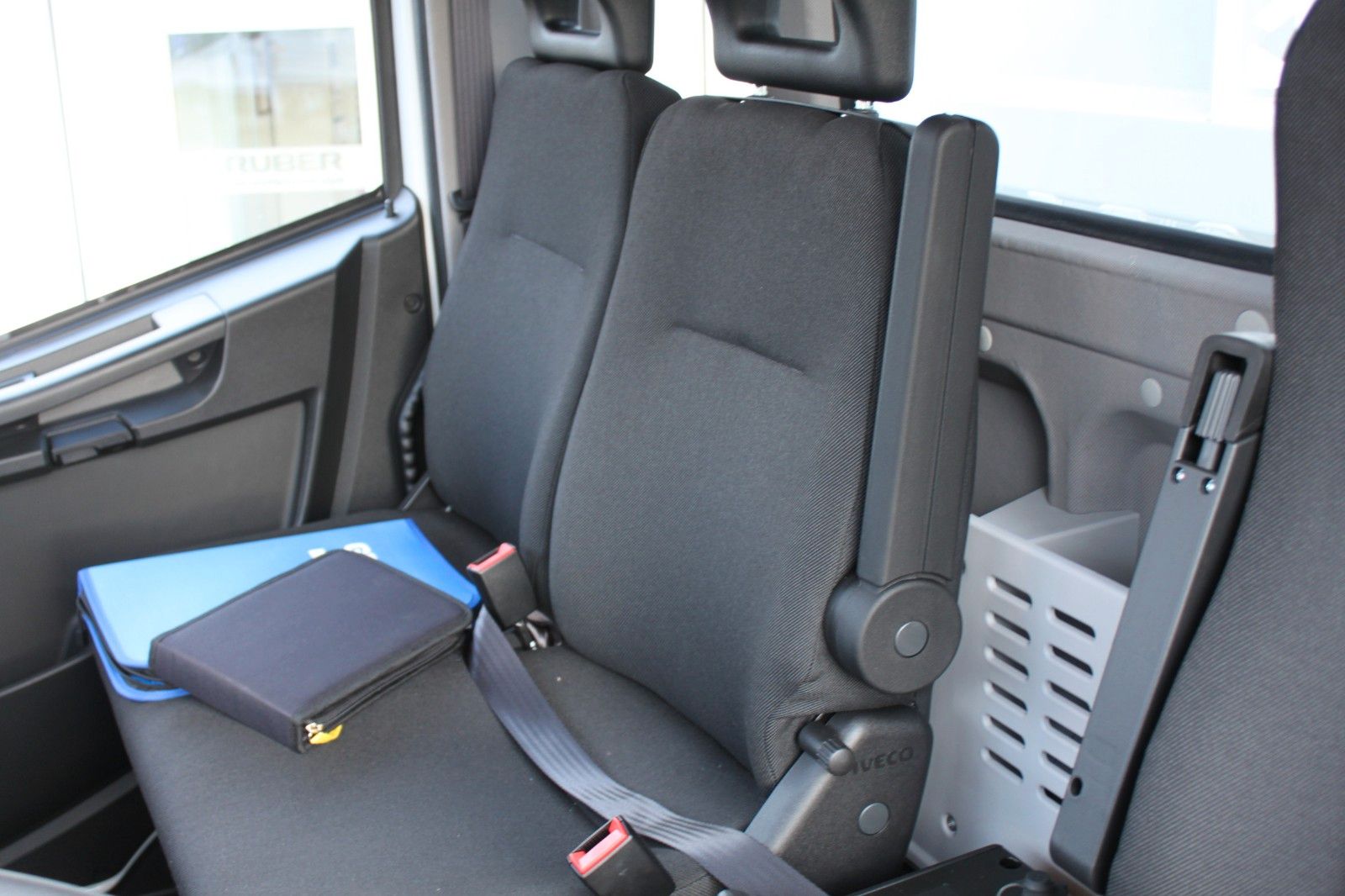 Fahrzeugabbildung Iveco Eurocargo ML140E28K EVL_E