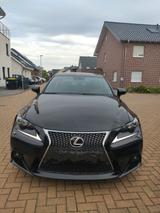 Lexus IS 200t F-Sport Automatik  - Lexus Gebrauchtwagen in Düsseldorf