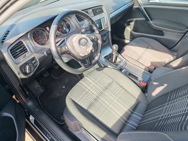 VW Golf VII Lim. Lounge BMT — Bild 11