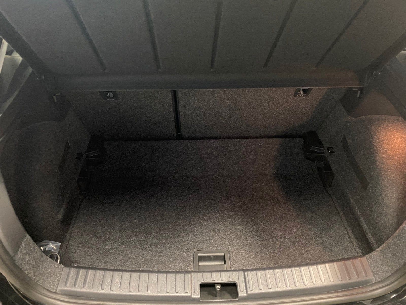 Fahrzeugabbildung SEAT Ibiza 1.0 TSI 85kW Style++KLIMA+APP+5J. GARANTIE