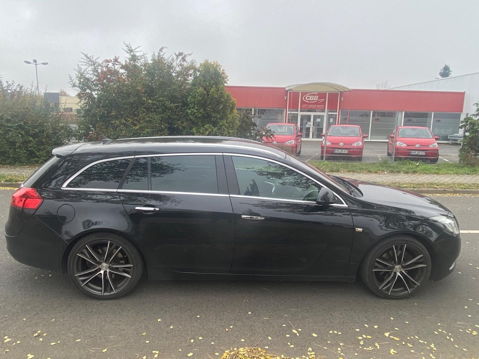 Opel Insignia 2011 — engine 1.956 cm³, 160 HP (118kW)