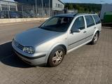 Volkswagen Golf 1.9TDI 101 PS Special/Automatik/Klimaanlage - Volkswagen Golf aus 2002: TDI