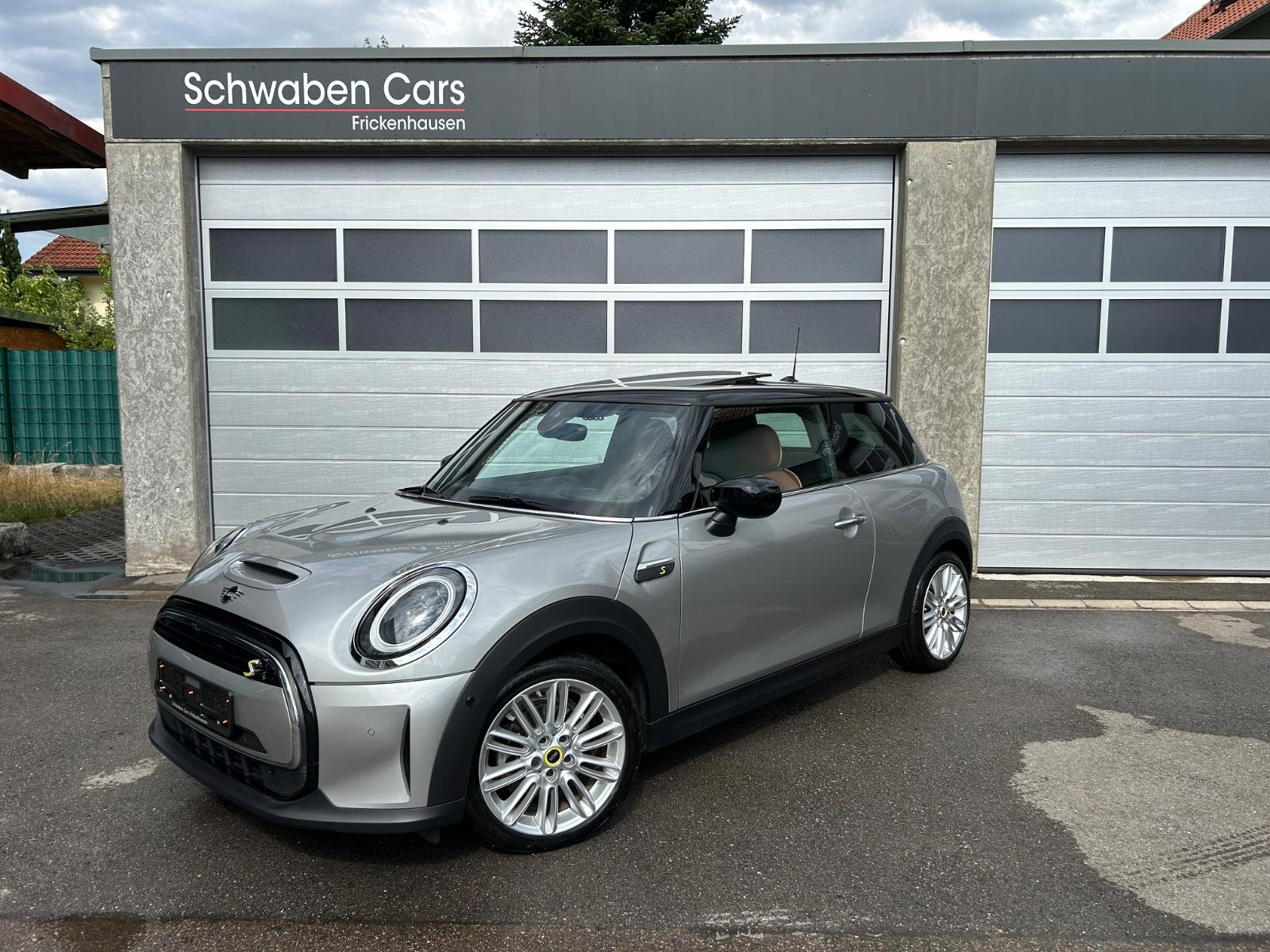 MINI Cooper SE LEDER BRAUN Pano HiFi H&K HUD Kamera