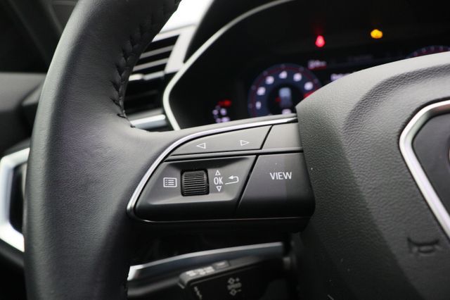 Fahrzeugabbildung Audi Q3 35 TFSI S line AHK Virtual LED
