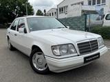 Mercedes-Benz E 220 Automatik | Schiebedach| 2 hand | TÜV NEU - Mercedes-Benz 220 Gebrauchtwagen in Mannheim