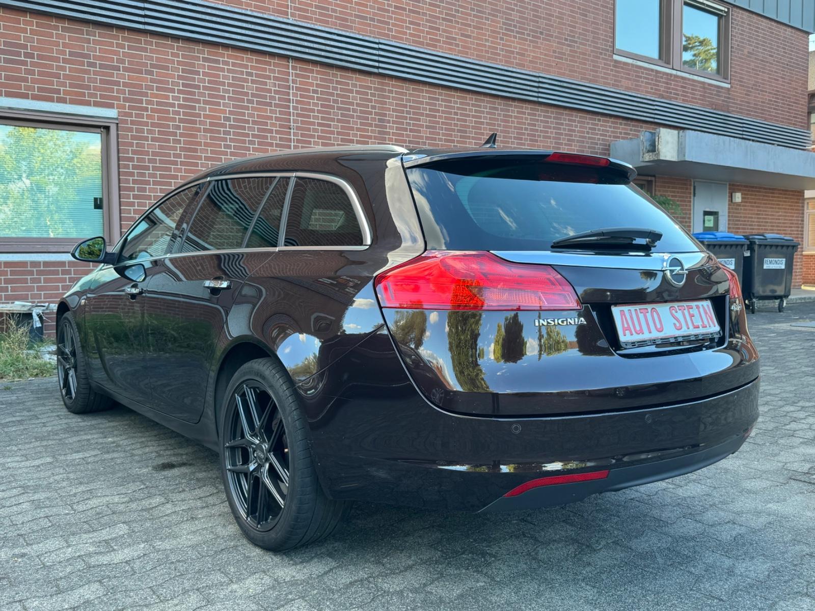 Opel Insignia 2012 — photo 7