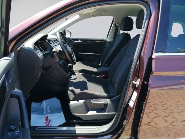 Tiguan 2.0 TSI DSG 4M Sound AHK+NAVI