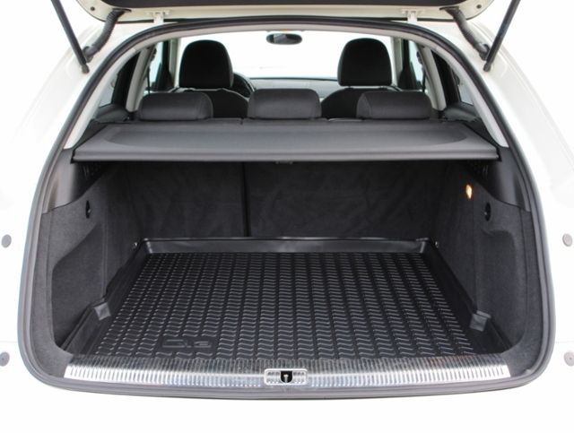 Q3 2.0 TFSI 170 PS quattro XENON/ALU/GRA/APS/SHZ