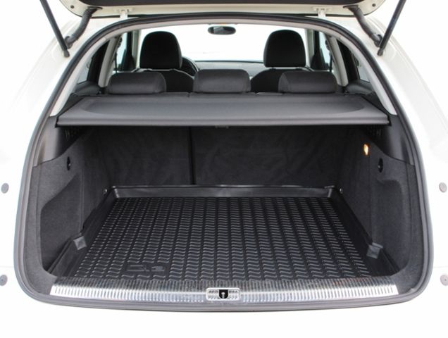 Q3 2.0 TFSI 170 PS quattro XENON/ALU/GRA/APS/SHZ