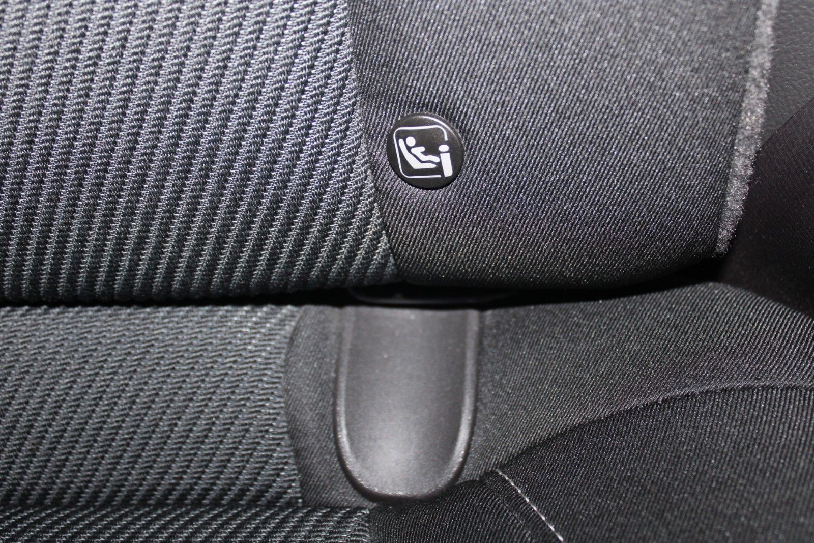 Fahrzeugabbildung Ford Mondeo 1,5 EB Titanium Turnier Winter Paket uvm.