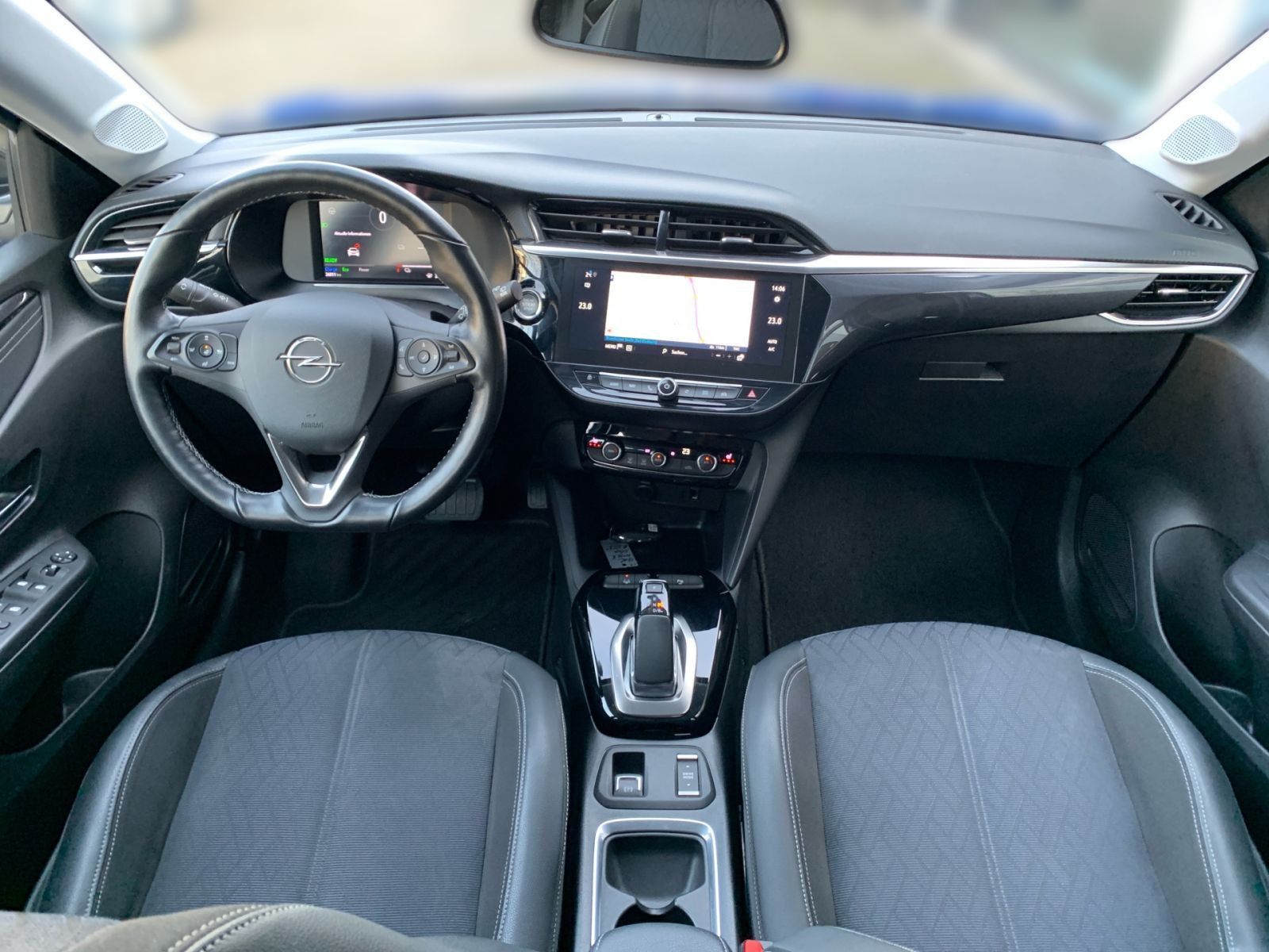 Fahrzeugabbildung Opel Corsa F e First Edition 50kWh 1Hd Navi