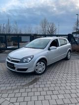Opel Astra 1.6 - Opel Astra aus 2004: 1.6
