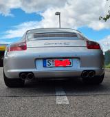 Porsche 997 Carrera 4S Coupé Carrera S - silberne Porsche 997