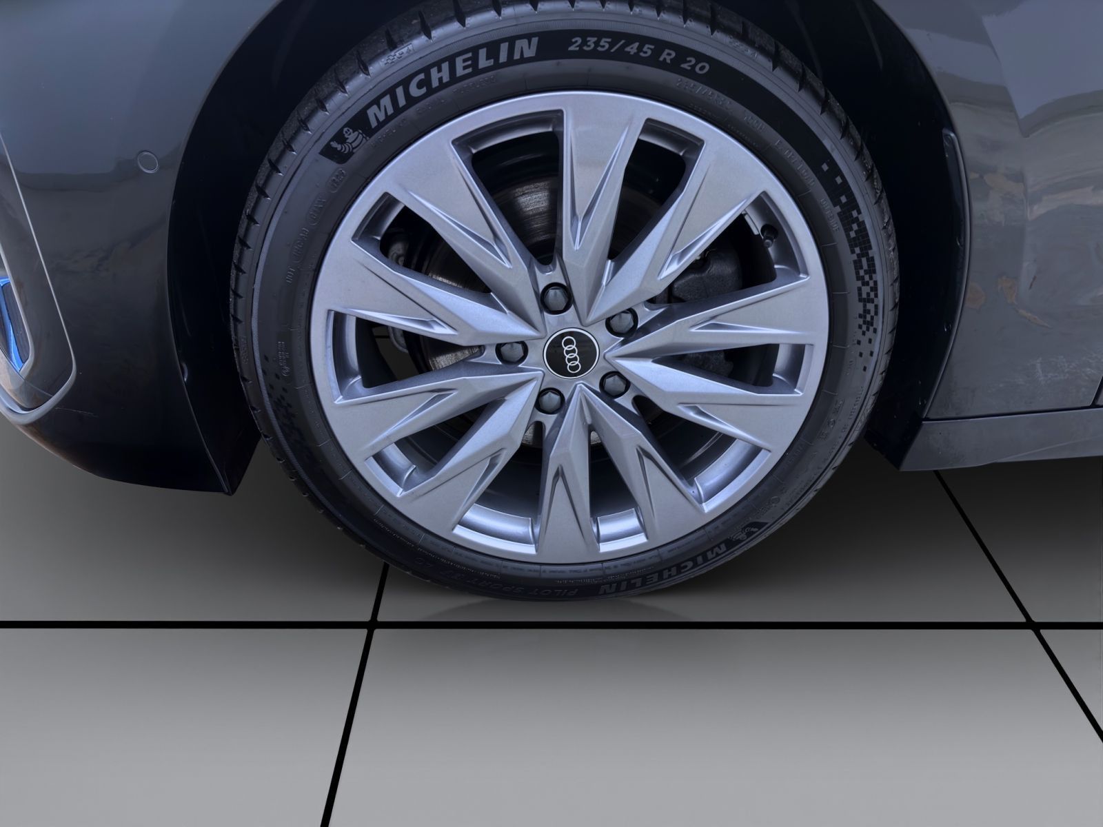 Audi A6 e-tron - Bild 9