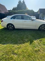 Mercedes-Benz E 200 d Autom. - - Mercedes-Benz E-Klasse: Taxi