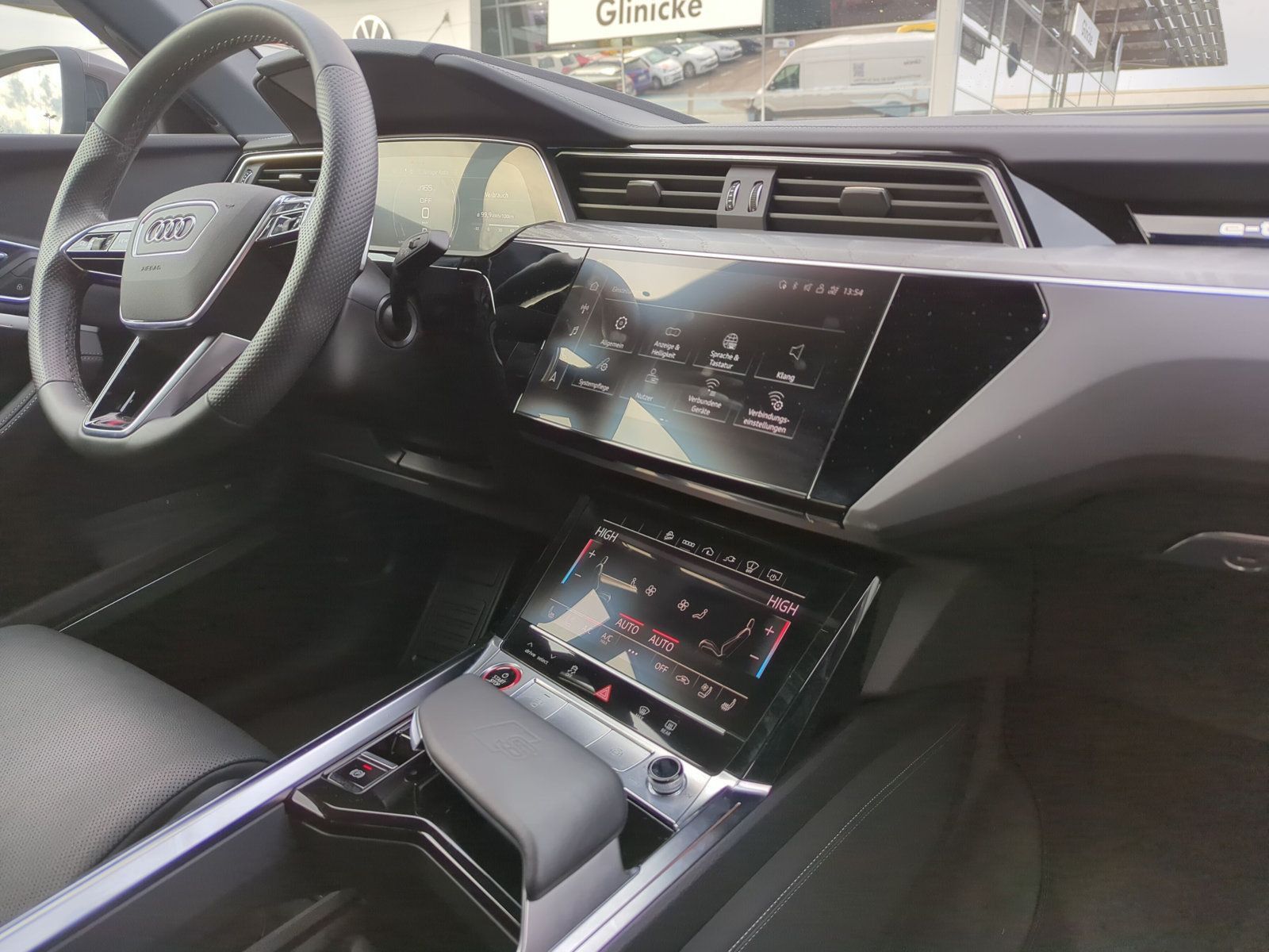 Audi e-tron - Bild 6