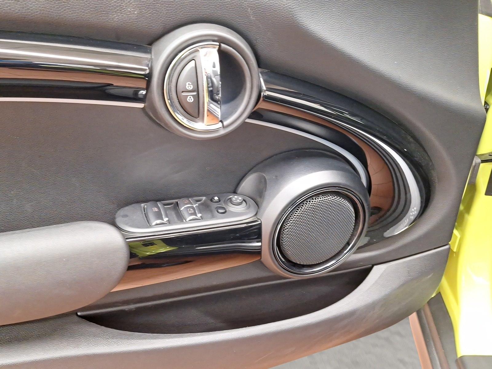 MINI Cooper S Cabrio Navi PDC Driv.Assist Sportsitze