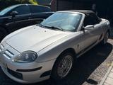 Andere MGF Cabrio Roadster mit Speichenädern - Andere aus 2001
