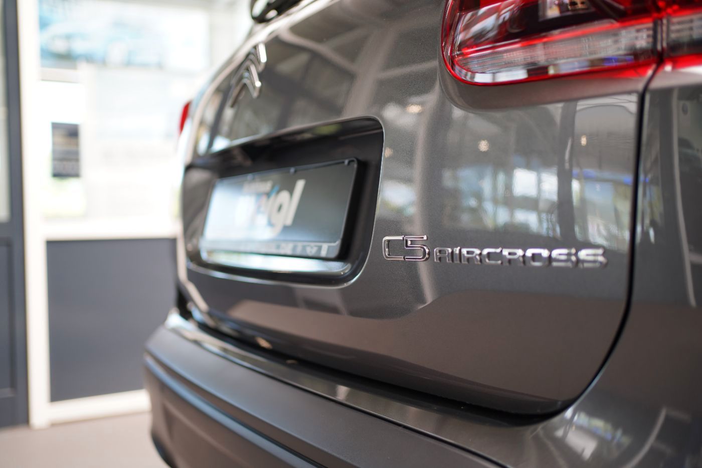 Fahrzeugabbildung Citroën C5 Aircross BlueHDi 130 EAT8 Max Automatik Navi