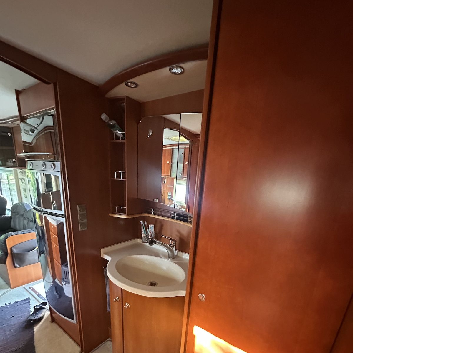 Fahrzeugabbildung Concorde Charisma 890 LS MAN TGL 02